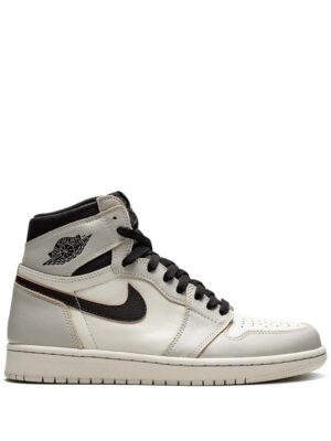 14115360_18683995_1000_6b842b65-1ba8-421b-a82a-edd96cfe2698.jpg Jordan Air Jordan 1 SB Retro High OG NYC to Paris