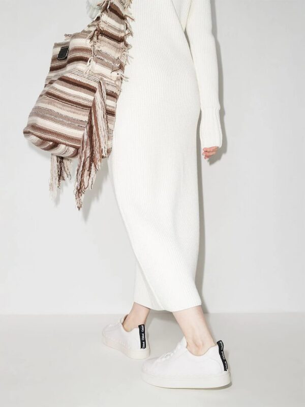 14185492_36942918_1000_b5c649c8-7111-4140-b2b5-b352ecd3e3a2.jpg Chloé Lauren low-top sneakers