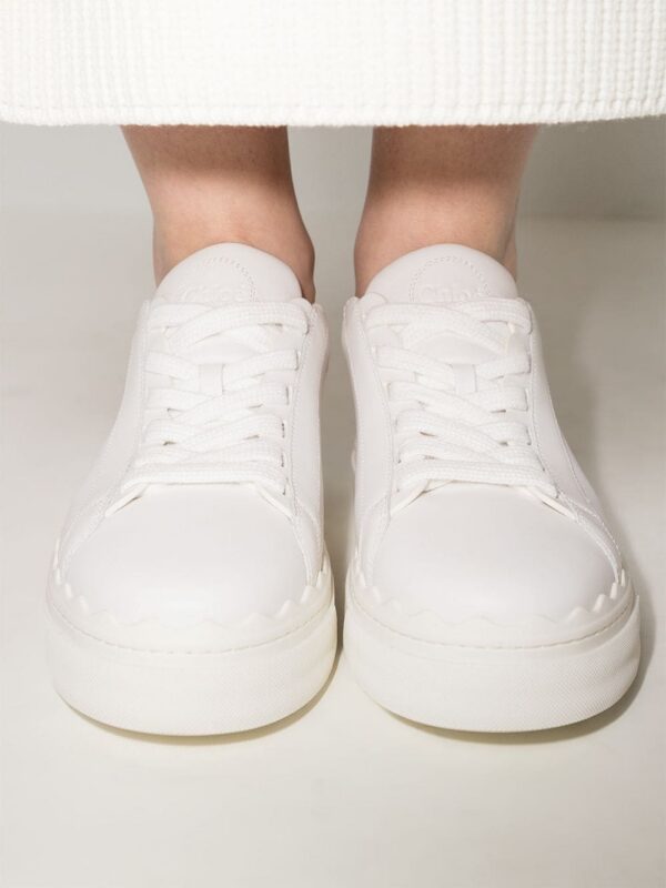 14185492_36942920_1000.jpg Chloé Lauren low-top sneakers