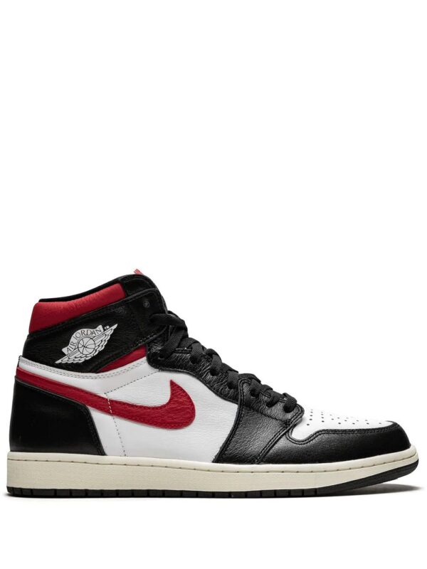 14238128_20215419_1000.jpg Jordan Air Jordan 1 Retro High OG sneakers