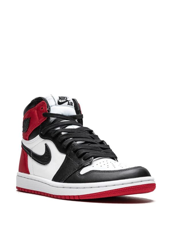 14436943_21290509_1000.jpg Jordan Air Jordan 1 High OG sneakers