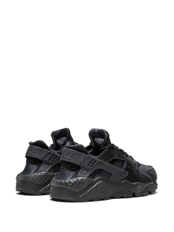 14568988_22341421_1000-1.jpg Nike Air Huarache Run sneakers
