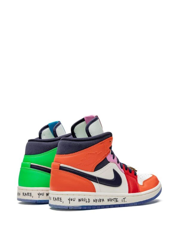 14755470_24176285_1000.jpg Jordan Air Jordan 1 Mid 'Melody Ehsani' sneakers