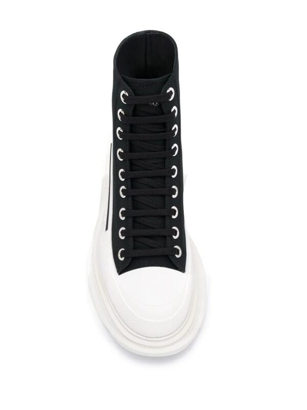 15095361_25678565_1000.jpg Alexander McQueen lace-up chunky sneakers