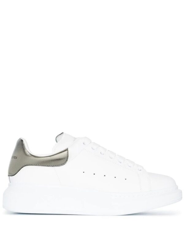 15410170_35797397_1000.jpg Alexander Mcqueen Oversized metallic leather sneakers
