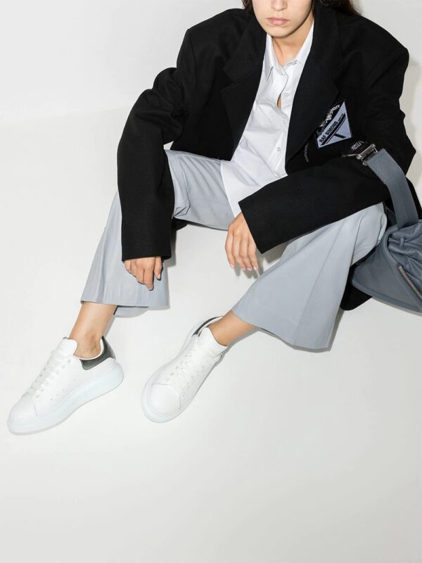 15410170_35799072_1000.jpg Alexander Mcqueen Oversized metallic leather sneakers