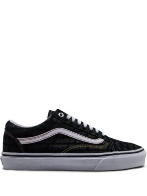 15415951_27899486_1000_831cdfc2-52ec-4c28-96b4-3cdb2f6f5082.jpg Vans Old Skool "Emboss" sneakers
