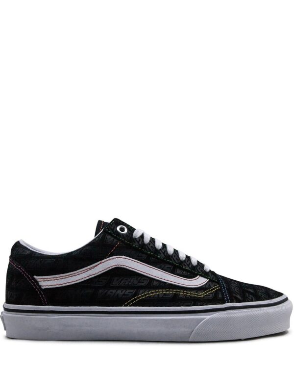 15415951_27899486_1000_831cdfc2-52ec-4c28-96b4-3cdb2f6f5082.jpg Vans Old Skool "Emboss" sneakers