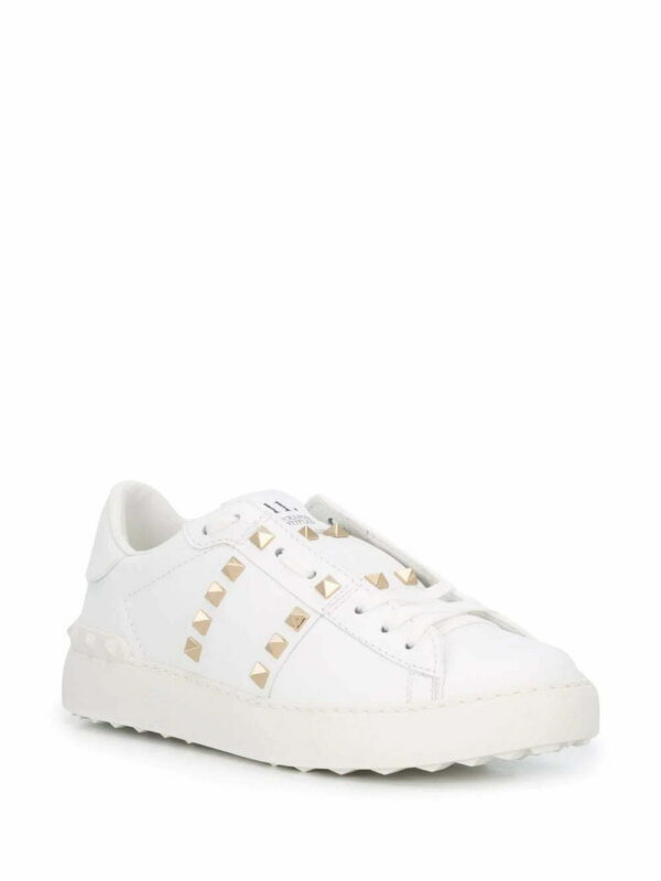 15566700_28104910_1000.jpg Valentino Garavani Rockstud-embellished low-top sneakers