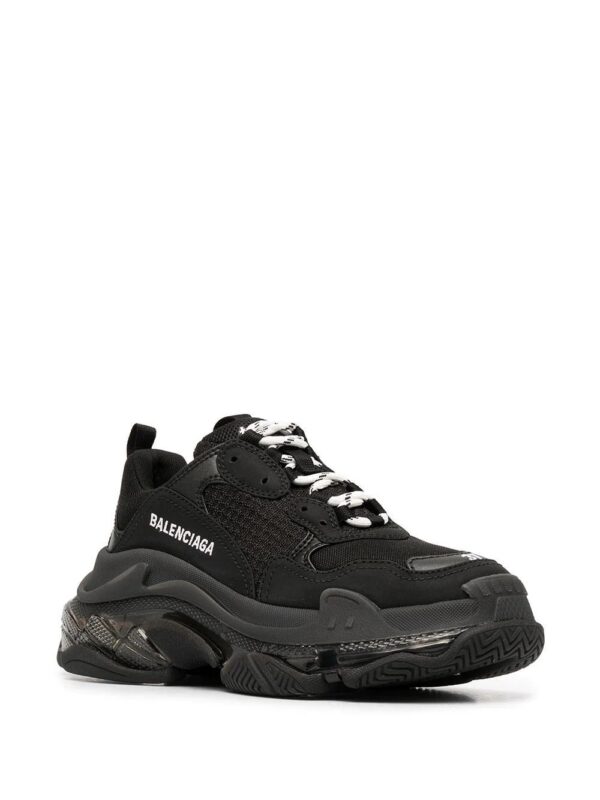 15804776_29867339_1000_402efaf6-e1ef-47b9-92cb-77f6c5ccd788-1.jpg Balenciaga Triple S sneakers