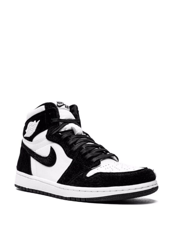 15945996_36899620_1000.jpg Jordan Air Jordan 1 High OG sneakers