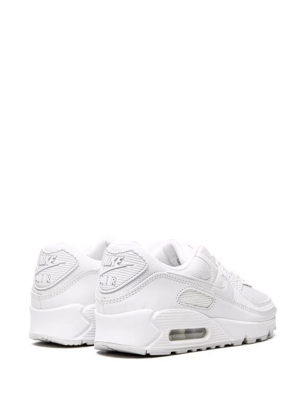 15949377_37958522_1000.jpg Nike Air Max 90 low-top sneakers