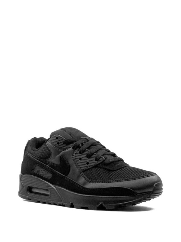 15949601_33221881_1000-1.jpg Nike Air Max 90 sneakers