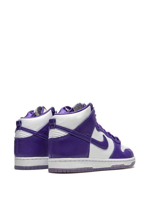 16254601_31107028_1000-1.jpg Nike Dunk High sneakers