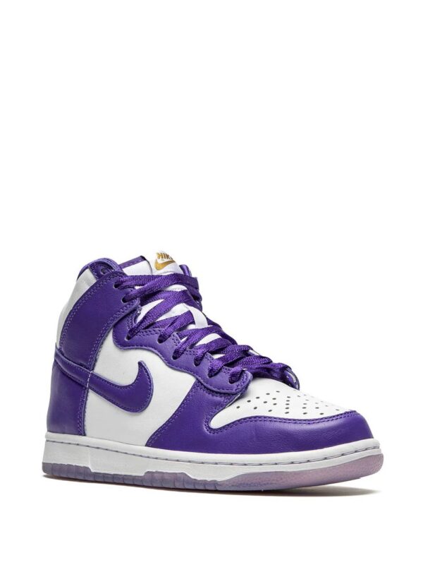 16254601_31110115_1000-1.jpg Nike Dunk High sneakers