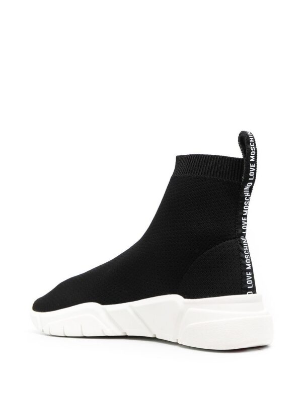 16256576_31152170_1000_93fbade1-0352-4878-b6fe-2a149f24b6c7.jpg Love Moschino logo print slip-on sneakers