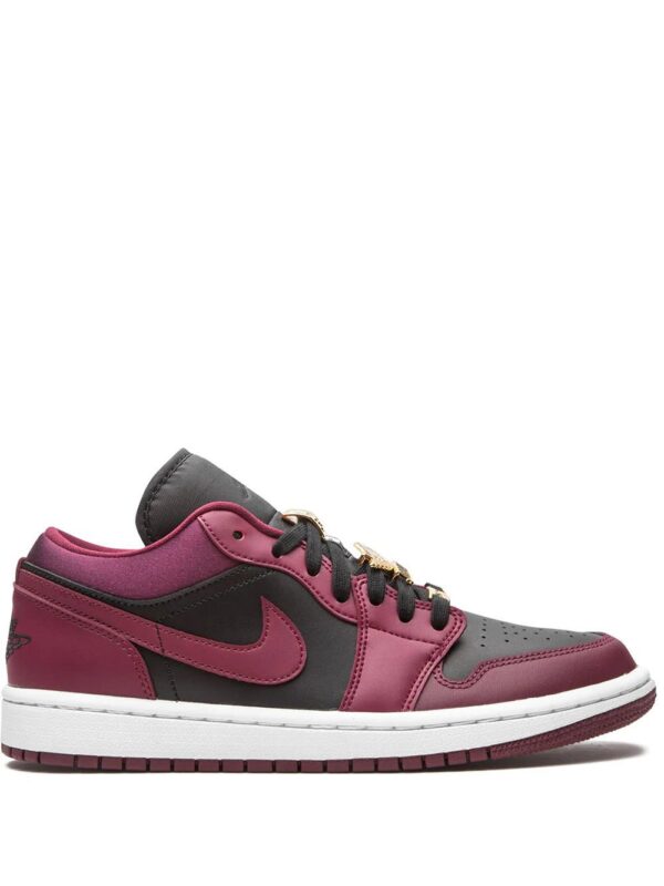 16286293_31144815_1000.jpg Jordan Air Jordan 1 Low sneakers