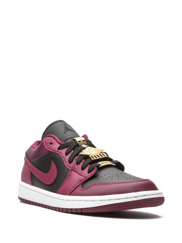 16286293_31146297_1000.jpg Jordan Air Jordan 1 Low sneakers