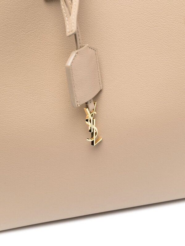 16358005_ad06f5d0-638e-41ef-9ab7-1cc35b588a23_1000.jpg Saint Laurent Shopping tote bag