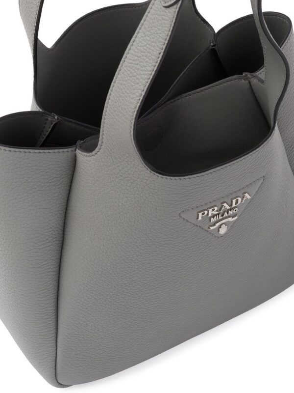 16408013_31724044_1000.jpg Prada Dynamique tote bag