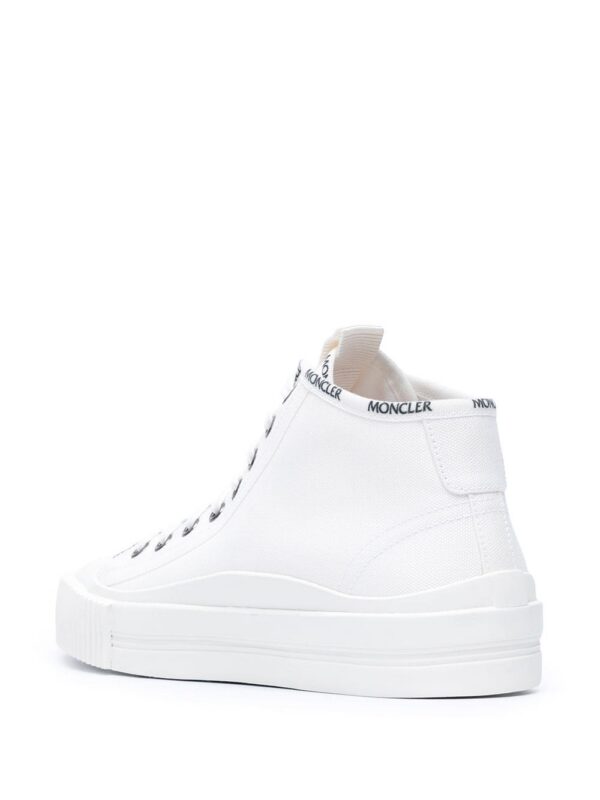 16581946_32602282_1000_d56f7f8c-c78f-4af9-83dc-26a9b8a150b5.jpg Moncler Lissex high-top sneakers