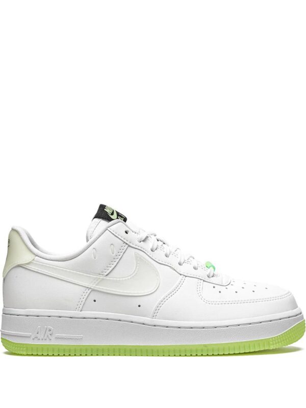 16593735_32499826_1000.jpg Nike Air Force 1 Low '07 sneakers
