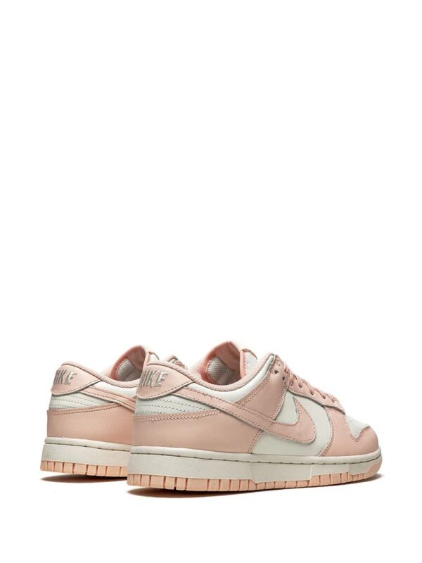 16593904_32477543_1000.jpg Nike Dunk Low sneakers