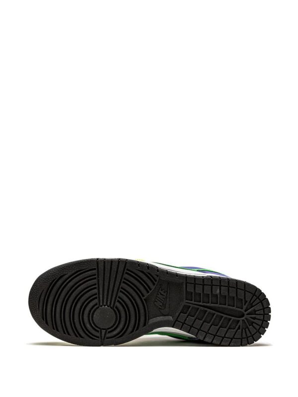 16669553_32706813_1000-1.jpg Nike Dunk Low sneakers