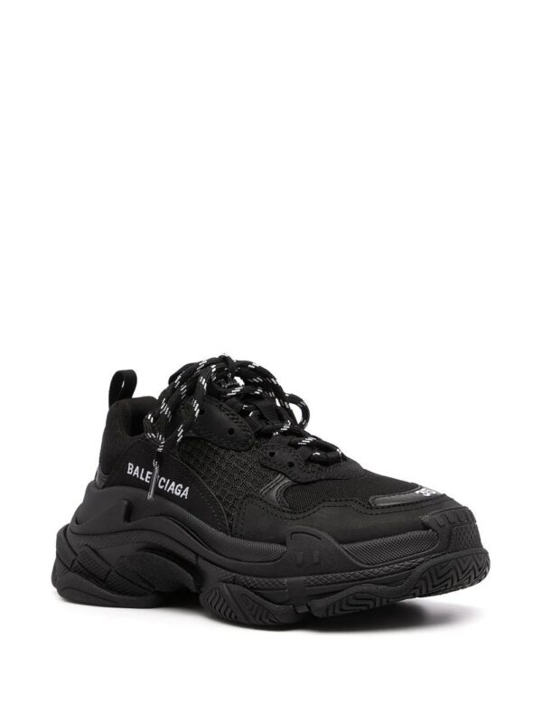 16778666_33755529_1000.jpg Balenciaga Triple S sneakers