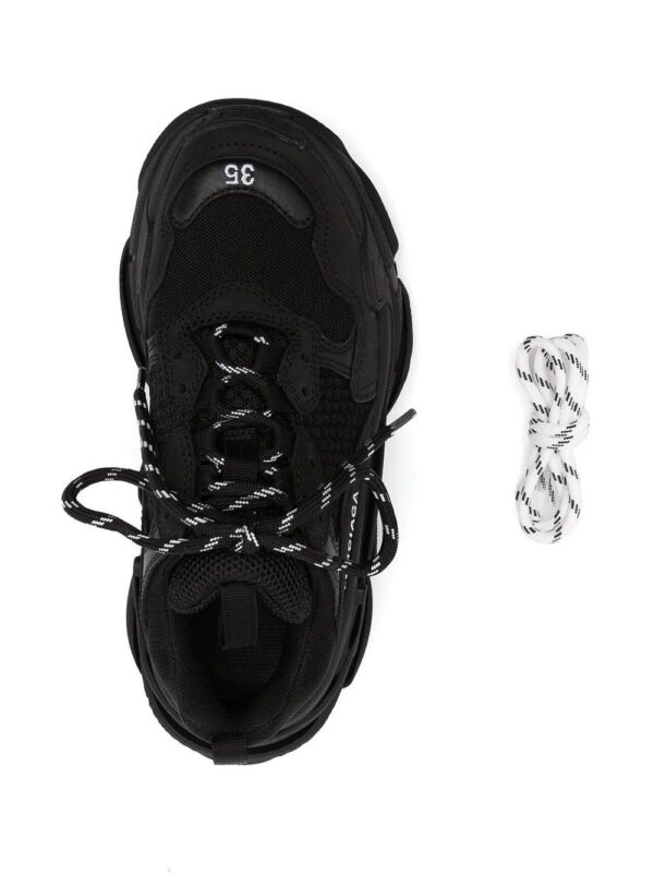 16778666_33755531_1000_c3b6ef4b-dd7c-4ab8-af7b-34c7057cc61c.jpg Balenciaga Triple S sneakers
