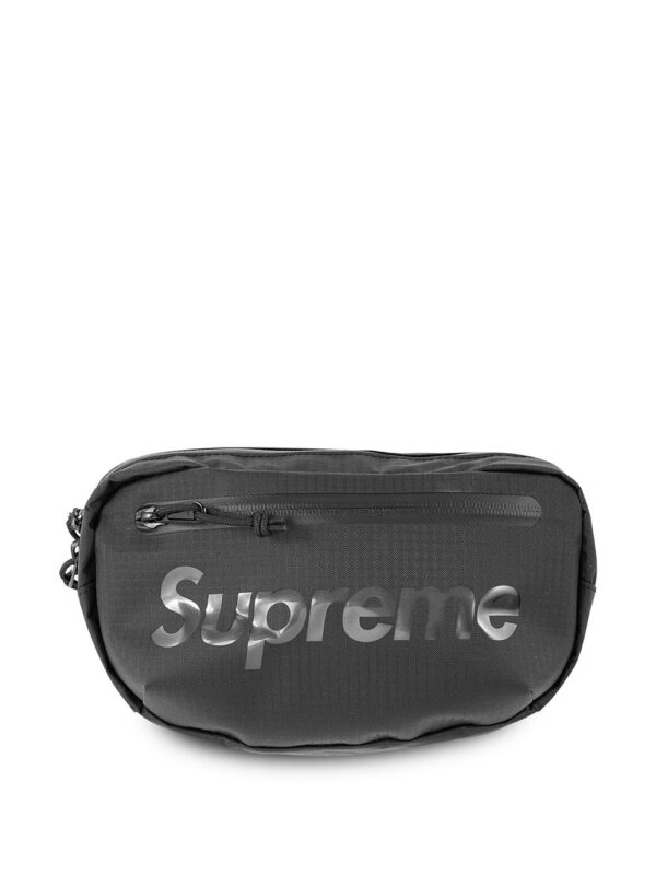 16796406_33341994_1000.jpg Supreme logo-print waist bag