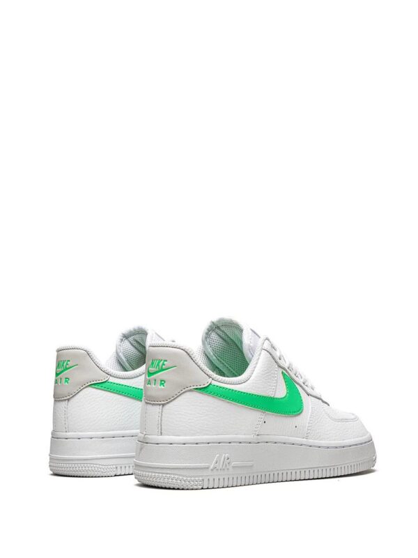 16827851_33356118_1000-1.jpg Nike Air Force 1 '07 "White/Green Glow" sneakers