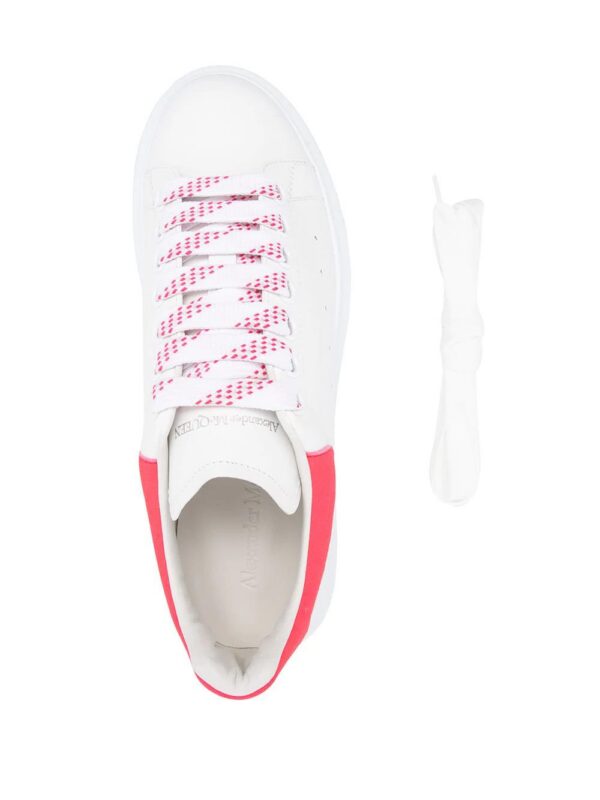 16862692_35993809_1000-1.jpg Alexander McQueen low-top trainers