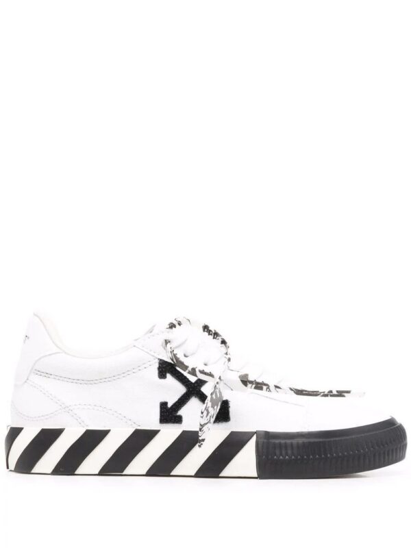 16867445_33683128_1000.jpg Off-white Vulcanized low-top sneakers