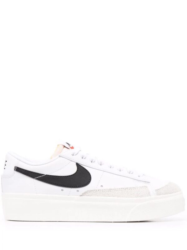 16898752_33641038_1000-1.jpg Nike Blazer Low Platform sneakers