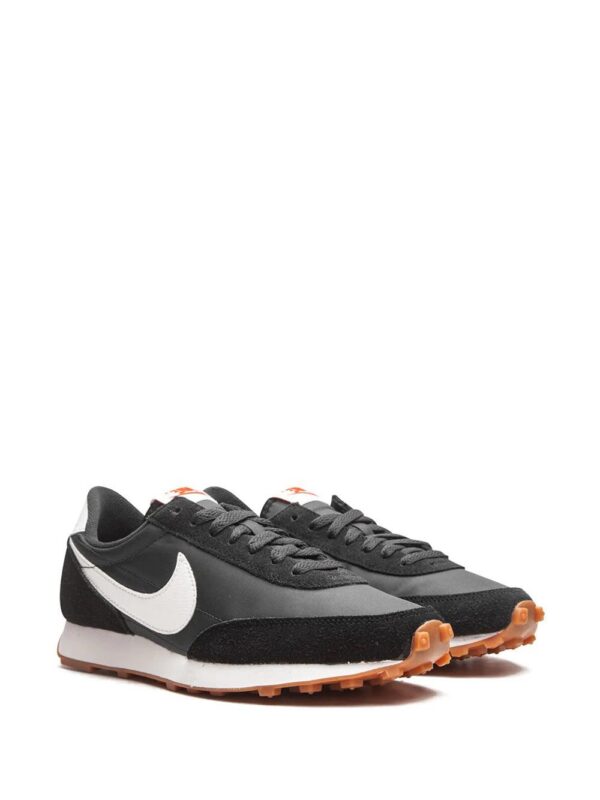 Nike Daybreak low-top sneakers