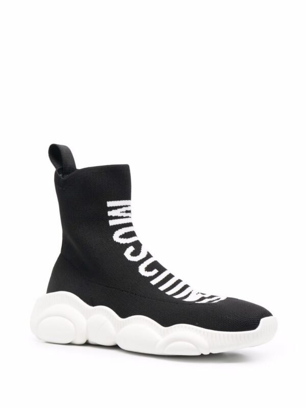 17108546_34656341_1000.jpg Moschino logo intarsia-knit high-top sneakers