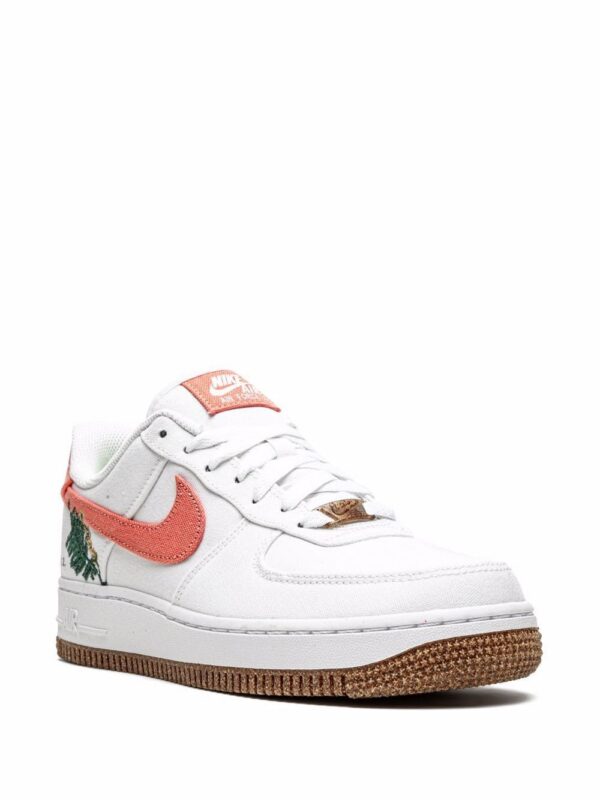 17128485_38469175_1000-1.jpg Nike Air Force 1 '07 low-top sneakers