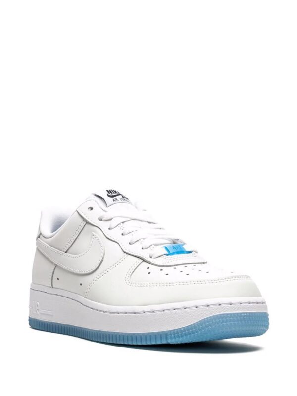 17128977_38467517_1000.jpg Nike Air Force 1 '07 LX low-top sneakers