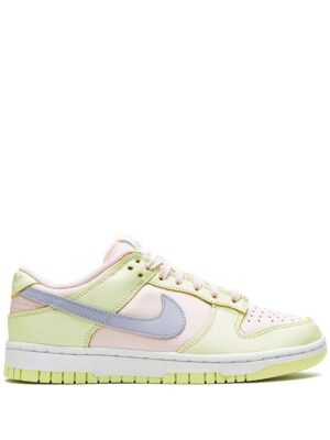 17165806_35783471_1000-1.jpg Nike Dunk low-top sneakers