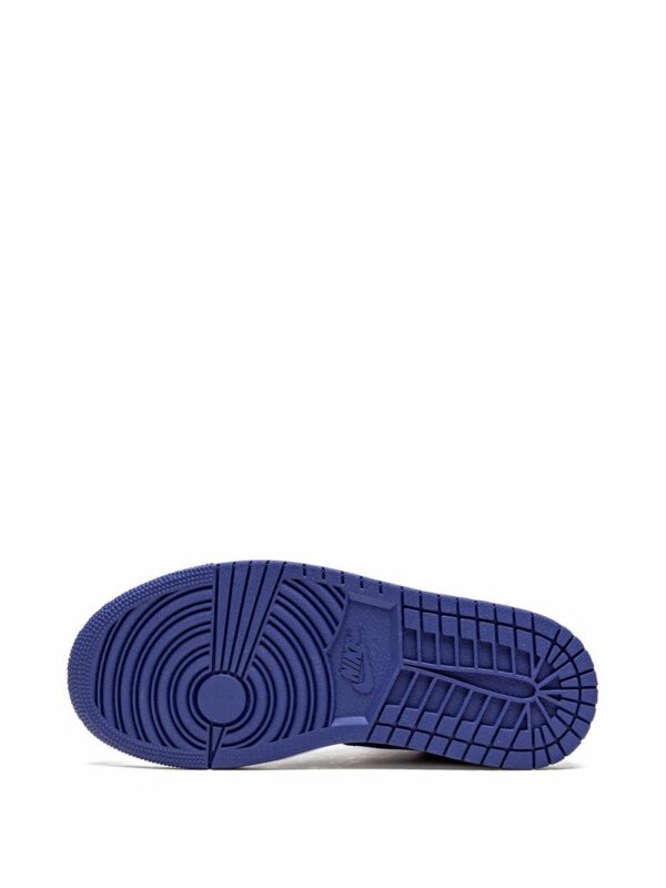 Jordan  Air Jordan 1 Mid SE "Iron Purple" sneakers