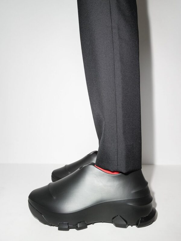 17250590_36780137_1000_396917c8-6cf5-41e0-8063-5c37ae6270f7.jpg Givenchy Monumental Mallow Low "Black" shoes