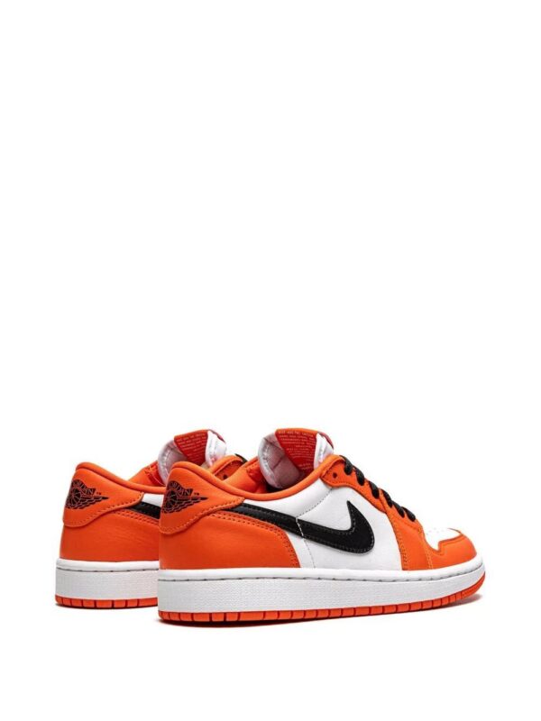 17256971_36421205_1000.jpg Jordan Air Jordan 1 Low sneakers