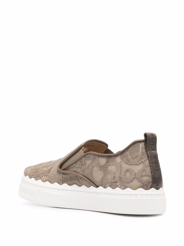 17267350_37790171_1000_e89b6e77-222c-4f30-a5bc-1dec82fc1442.jpg Chloé Lauren slip-on sneakers