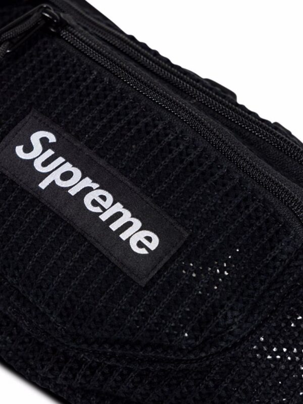 17274693_37513340_1000.jpg Supreme string waist bag