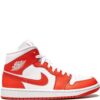 17362304_35882430_1000_a4d8db48-f86b-4bfe-a8cd-349f772b5bf9.jpg Jordan Air Jordan 1 Mid sneakers