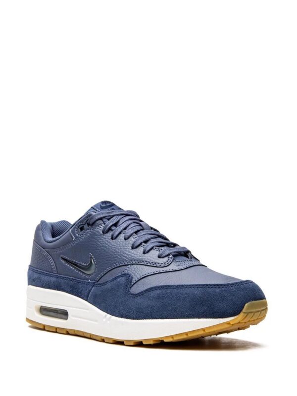 17495503_36237333_1000-1.jpg Nike Air Max 1 Premium sneakers