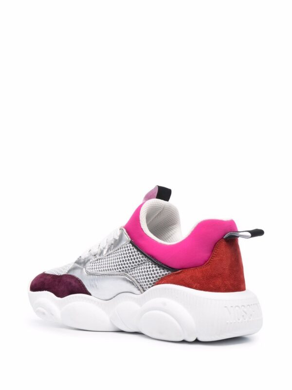 17521710_36390654_1000_612f4dad-4224-434f-ab65-0e30e2ea94fc.jpg Moschino logo colour-block sneakers