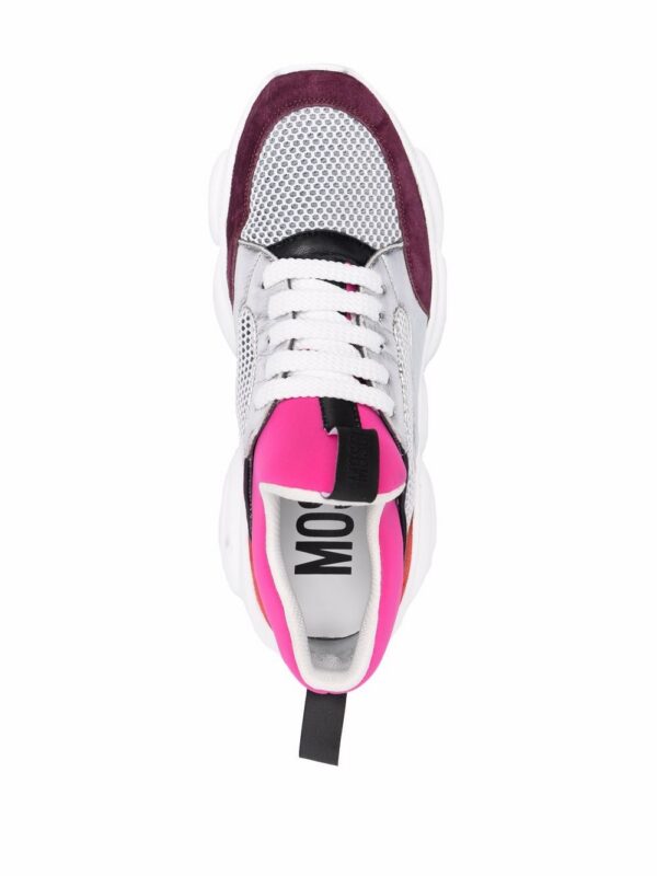 17521710_36390655_1000_d6817525-497c-45ba-820d-85d0112c478a.jpg Moschino logo colour-block sneakers