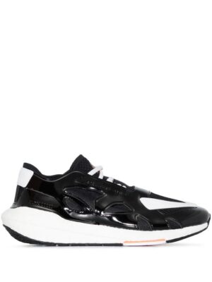 Adidas Ultraboost 22 low top sneakers